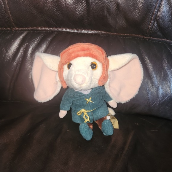 Despereaux plush toy from the movie The Tale of Despereaux. Disney stuffie - Picture 2 of 4